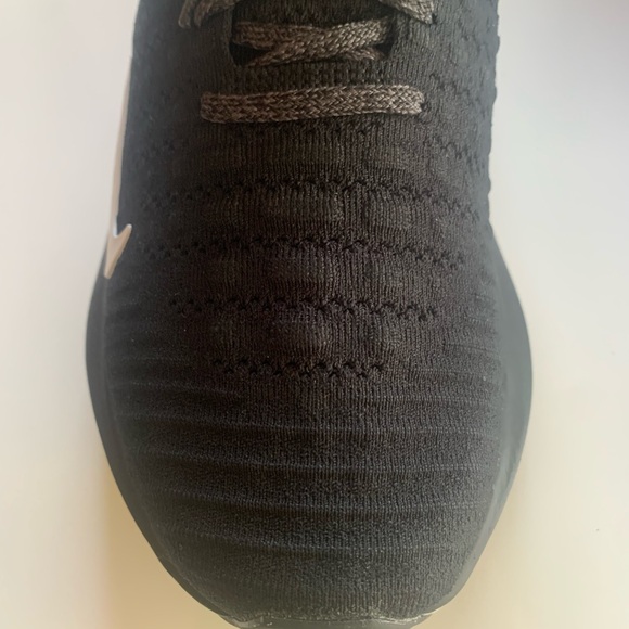 Women’s Nike Infinity Reactx Run 4 size 8 - Picture 7 of 8